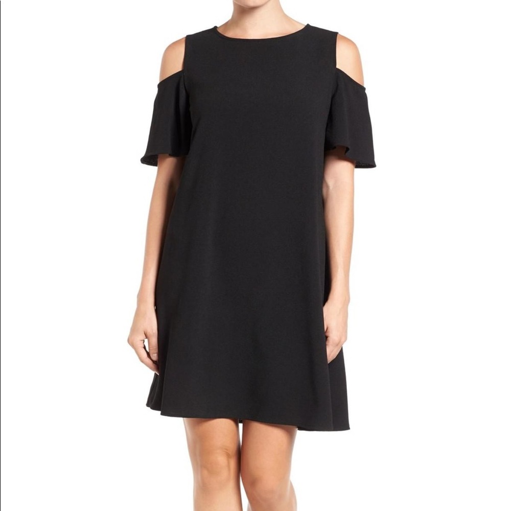 Bobeau black cold shoulder dress size XS